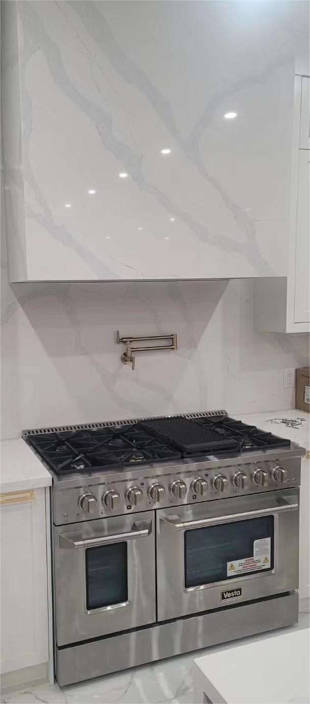 Toronto 30" | Silver